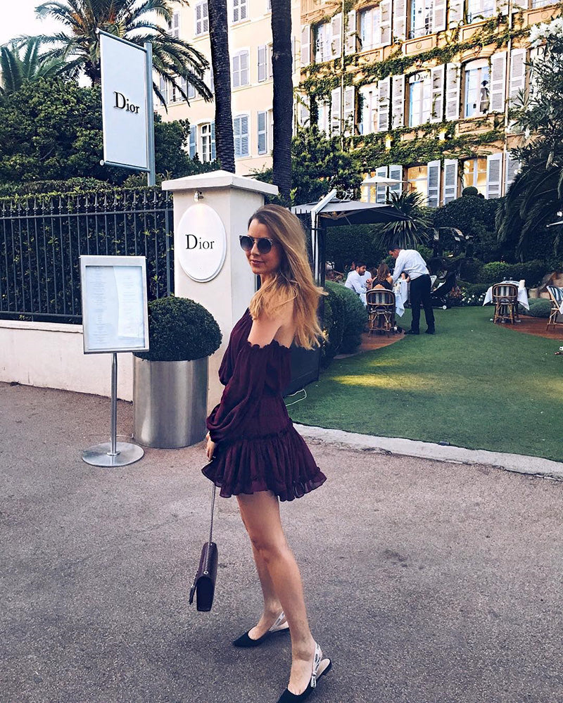 Caroline of Pardon my Obsession