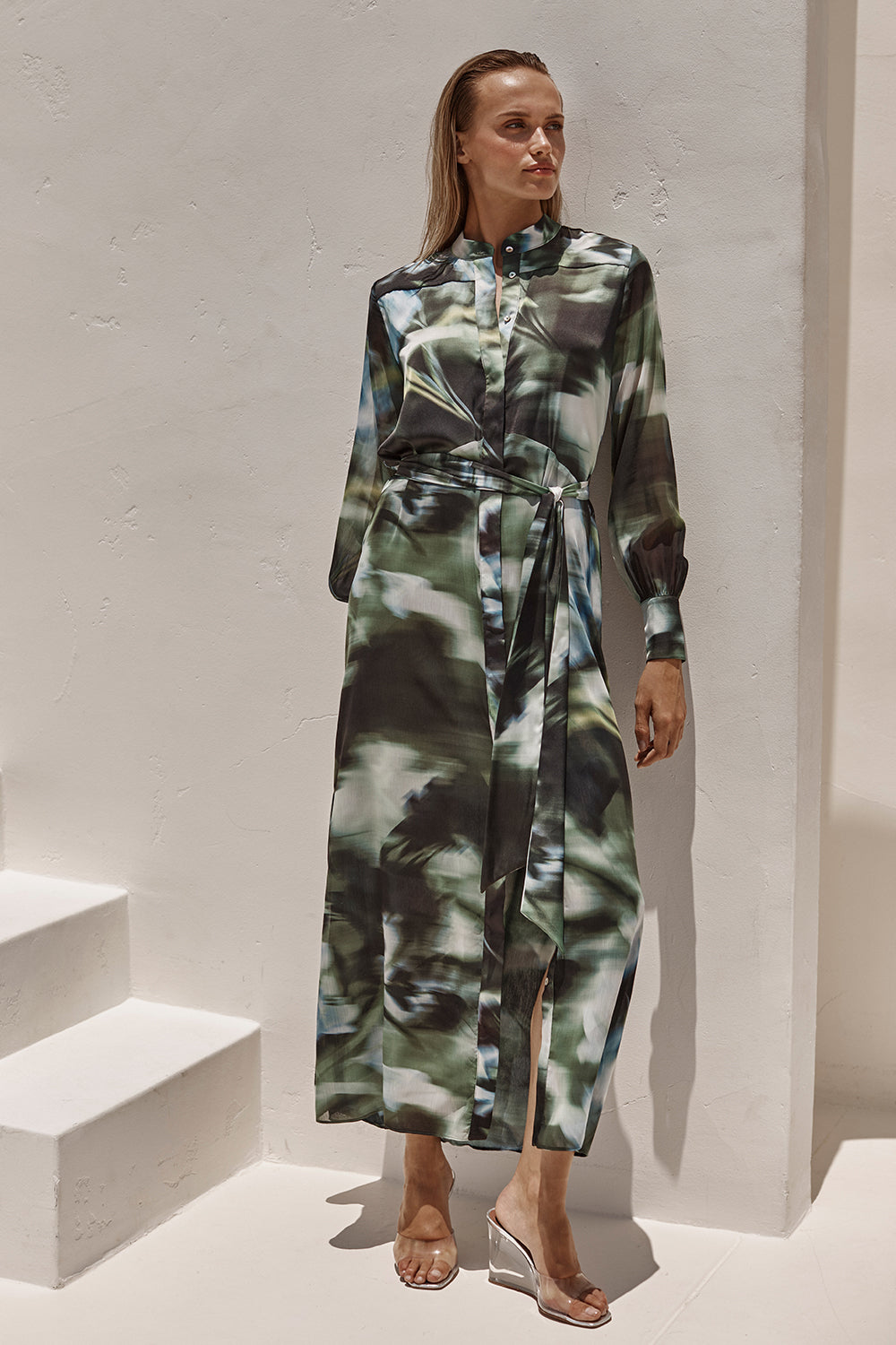 Blurred Casablanca Lily Floral / XXS